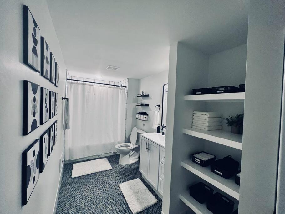 Urban Oasis, Otr Near Casino & Downtown! - 2 Beds Apartment ซินซินแนติ ภายนอก รูปภาพ